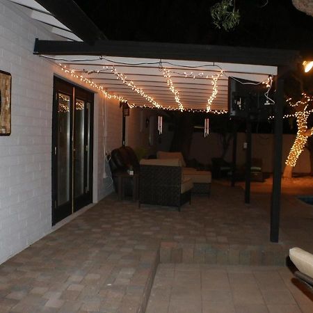 הוילה Tempe Escape With Heated Pool, Billiards & Firepit Fun מראה חיצוני תמונה
