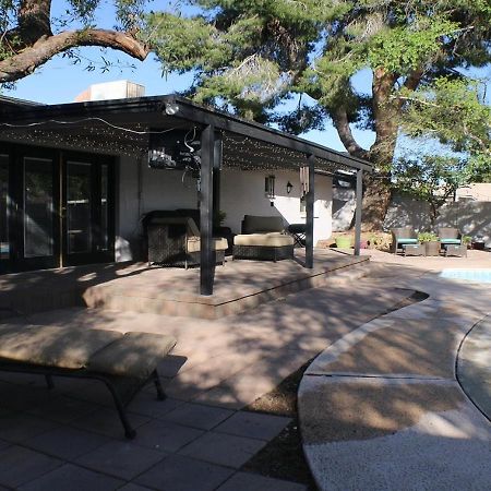 הוילה Tempe Escape With Heated Pool, Billiards & Firepit Fun מראה חיצוני תמונה